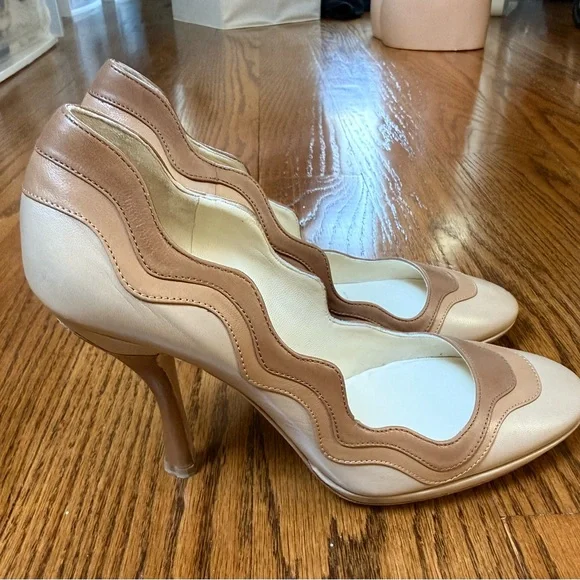 Prada Women's Beige and Cream Leather Heels size 37 - Picture 4 of 12